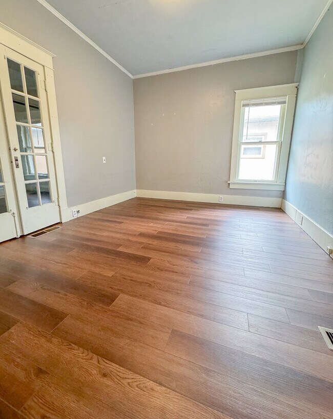 Foto del edificio - 2 BED/ 2 BATH SINGLE FAMILY HOME