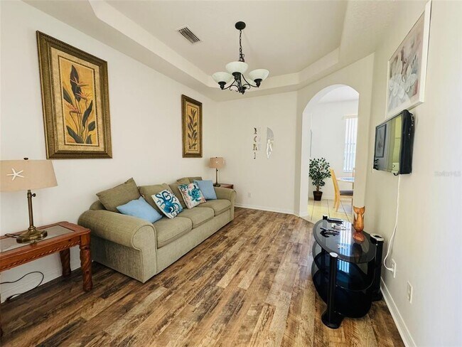 Foto del edificio - 400 Montara Dr