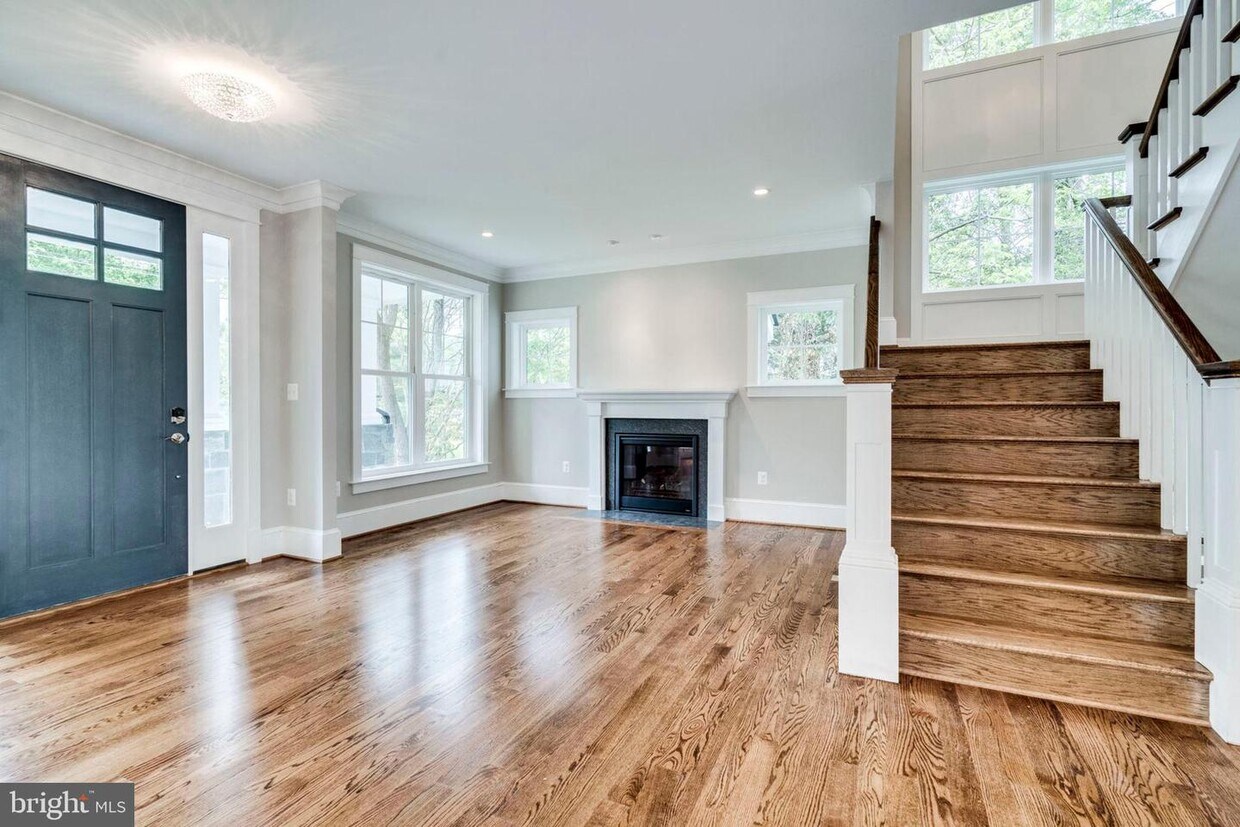 1206 Ellison St, Falls Church, VA 22046 House Rental in Falls Church