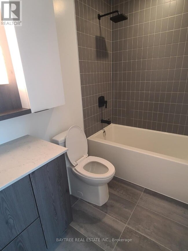 Building Photo - 5 Defries St