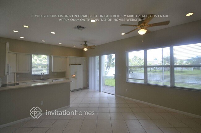 Building Photo - 5213 SW 158th Ave