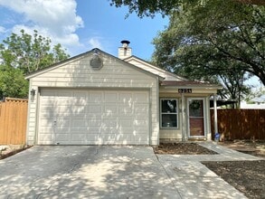 Building Photo - 6254 Valley Knight