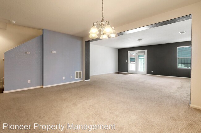 Building Photo - 3 br, 2.5 bath House - 19050 E 58th Ave