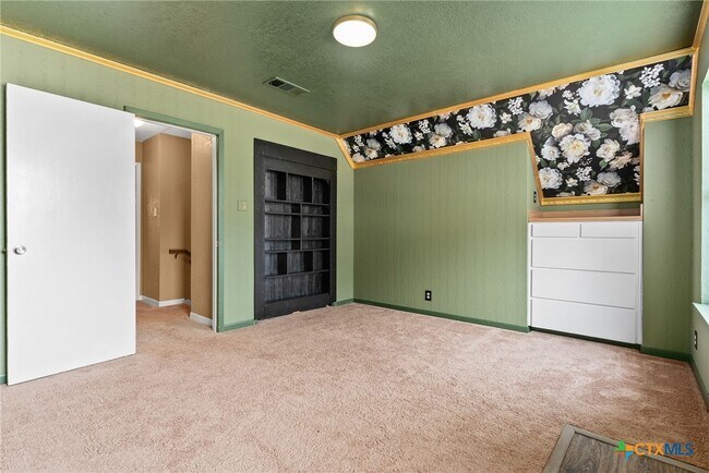 Foto del edificio - 15957 Crockett Dr