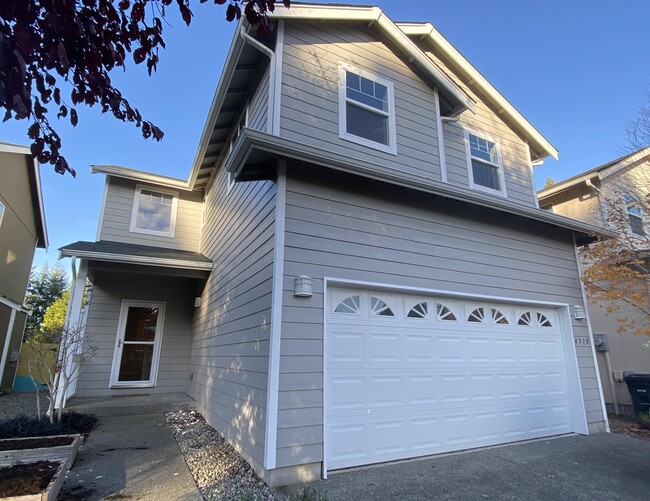 Building Photo - 4510 20th Way NE
