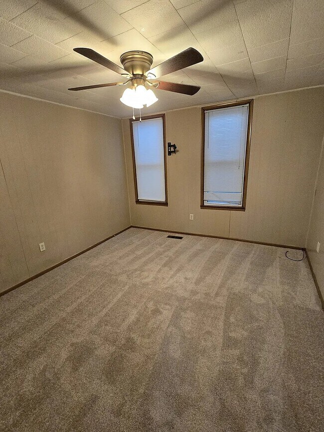 Foto del edificio - 992 W Pike St