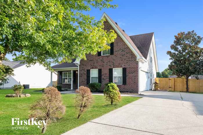 Foto principal - 951 Lavergne Ln