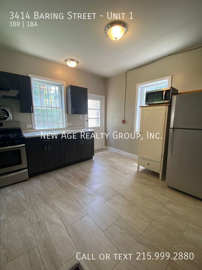 Foto del edificio - 3414 Baring St