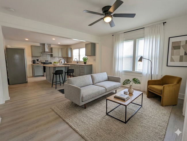 Building Photo - 108 Brown St