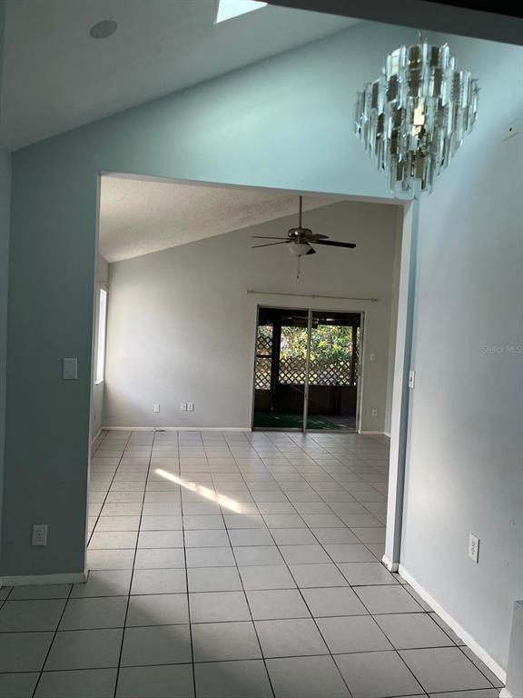 Foto principal - 4916 18th St W