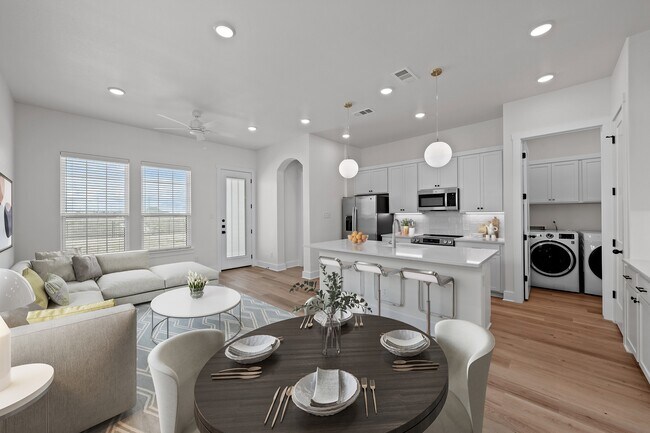 Foto del edificio - 6634 Abode Ave