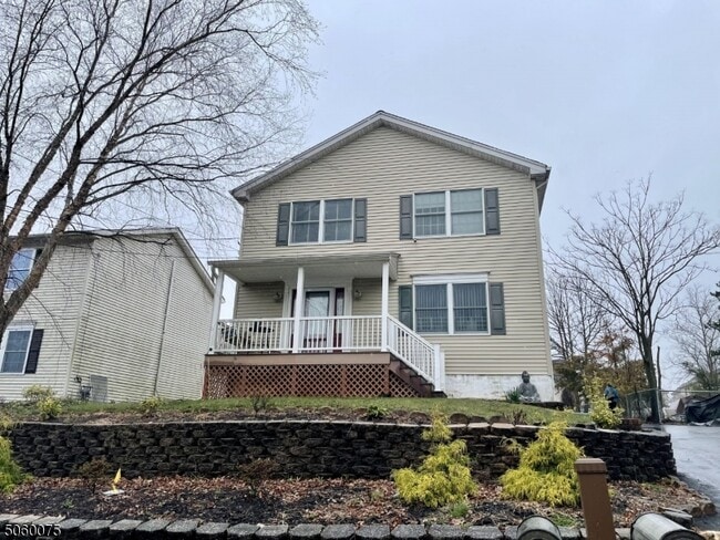 Building Photo - 415 Raritan Ave