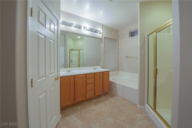 Foto del edificio - 1022 Pecos River Ave