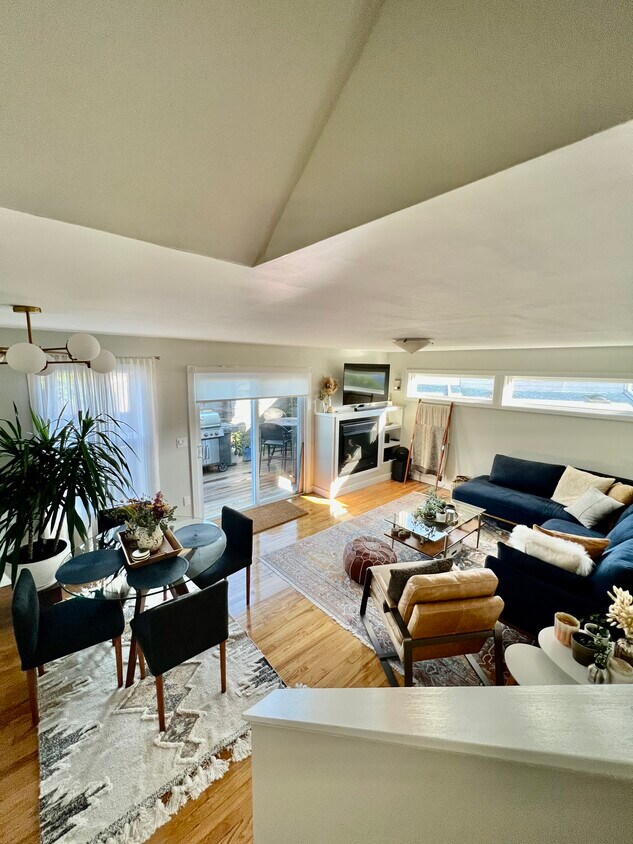 210 Congress St, Portland, ME 04101 Townhome Rentals in Portland ME