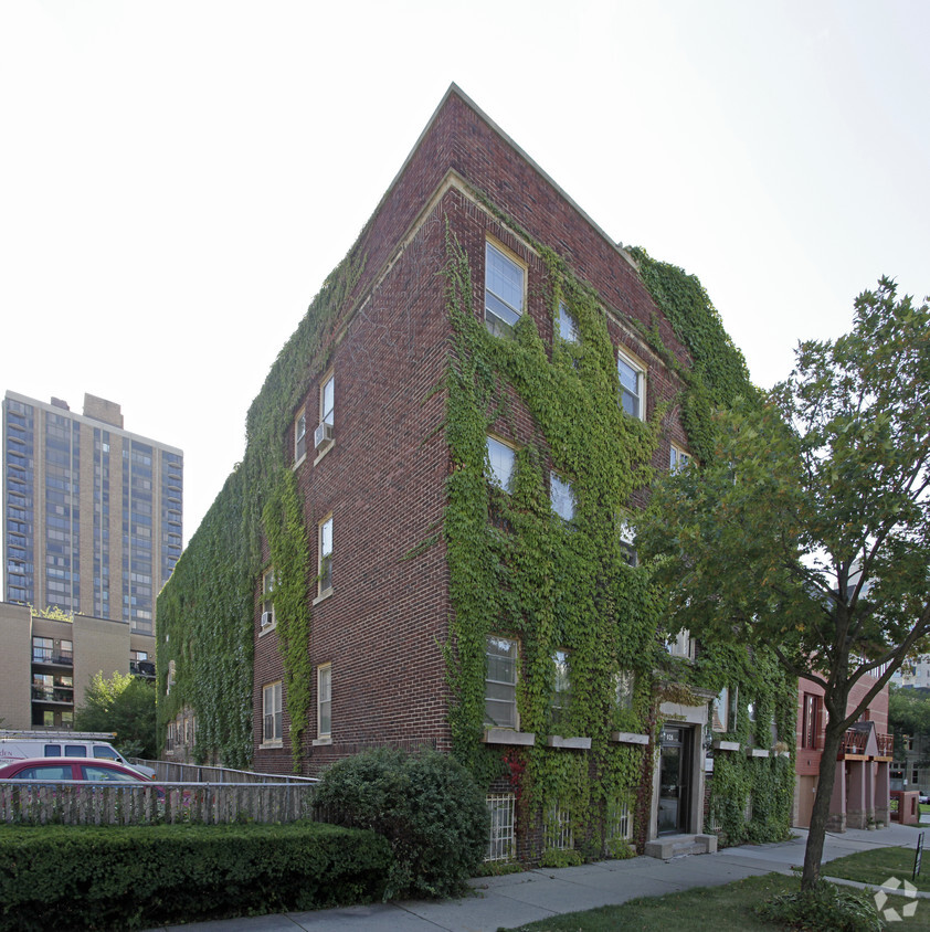 Building Photo - Eastwood Apartments