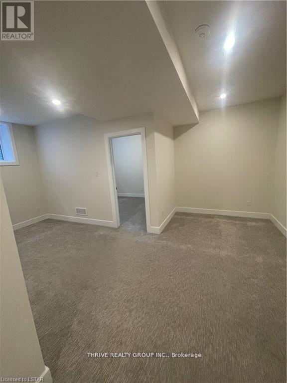 Photo du bâtiment - 1603 Bob Schram Wy