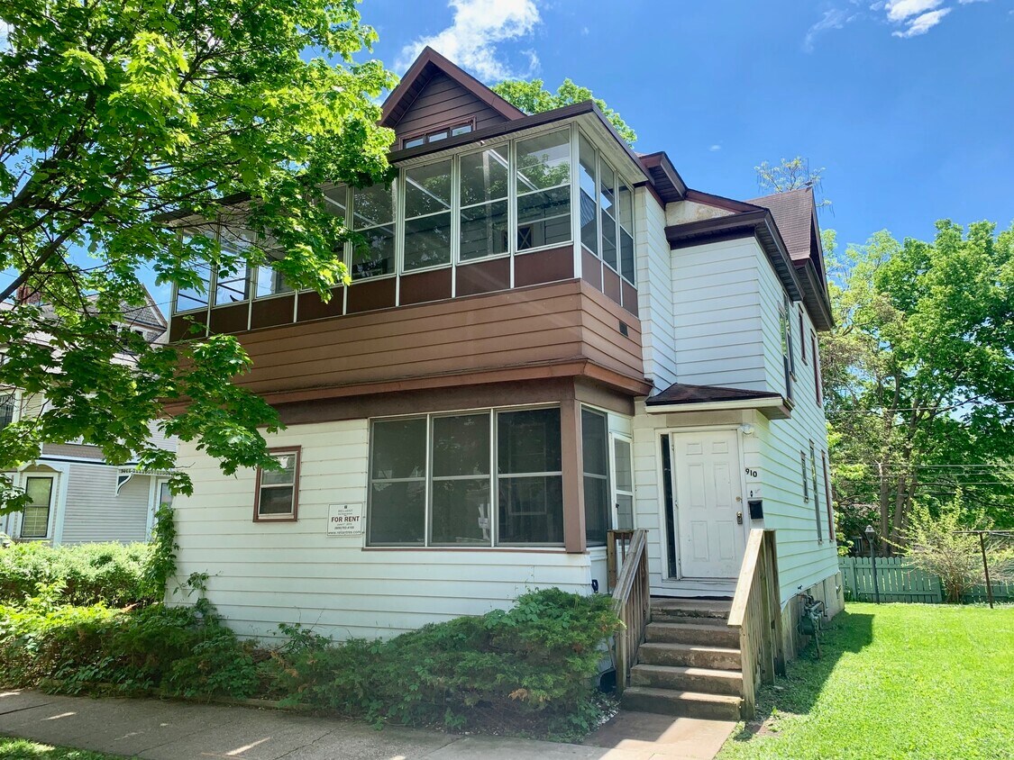 Foto principal - 914 King St