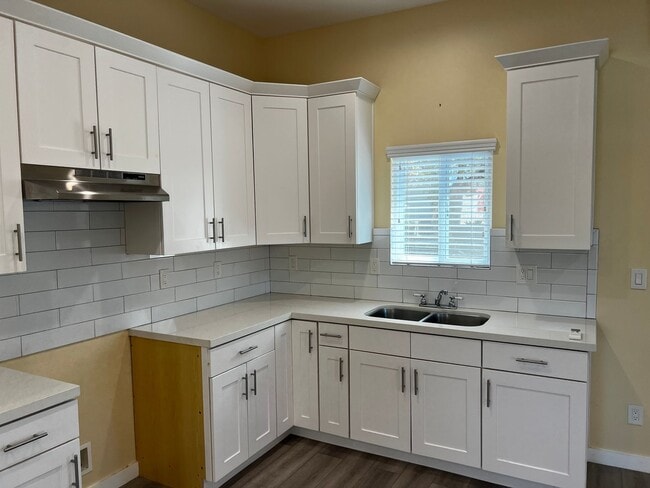 Foto del edificio - Renovated studio ADU in an excellent area ...