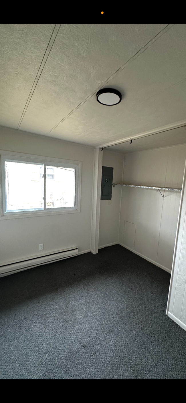 Building Photo - Jefferson