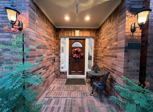 Building Photo - 1722 Antler Crossing Dr