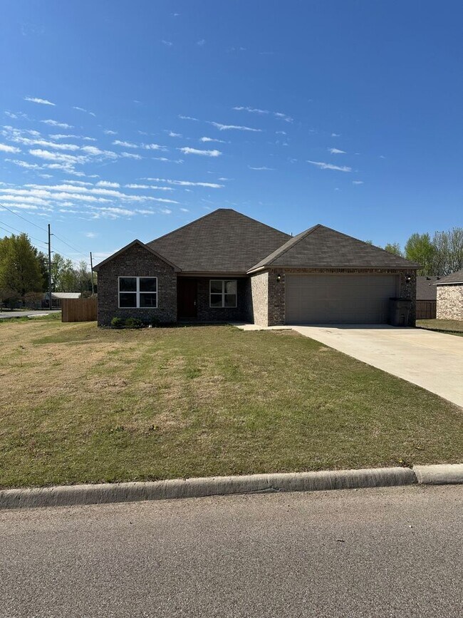 Foto del edificio - Three Bedroom | Two Bath Home in Walcott S...