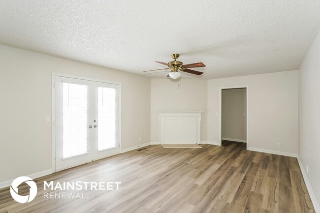 Building Photo - 3804 Hillshire Dr