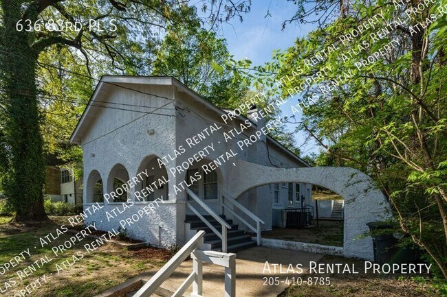 Foto del edificio - 636 83rd Pl S