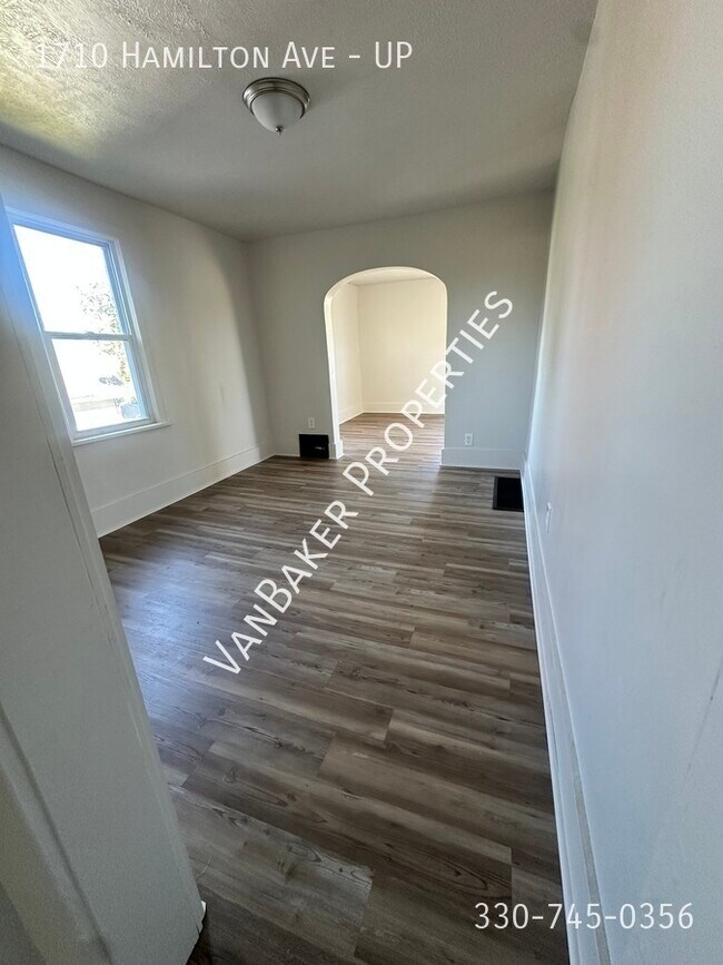 Foto del edificio - 1710 Hamilton Ave