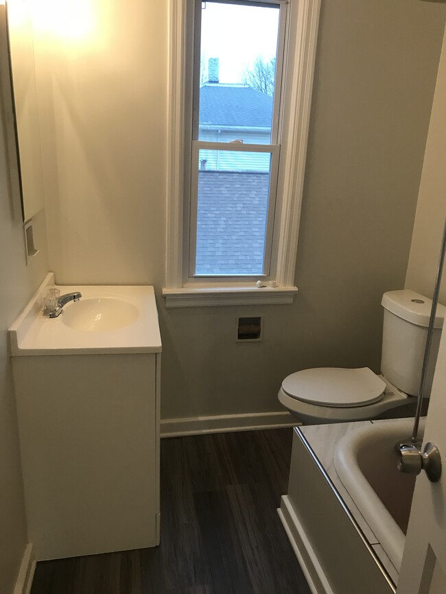 Bath - 2215 Western Ave