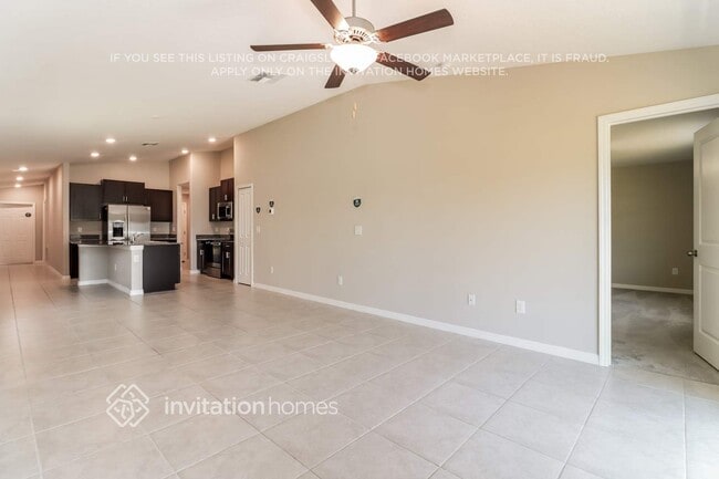 Building Photo - 2253 Jungle Dr