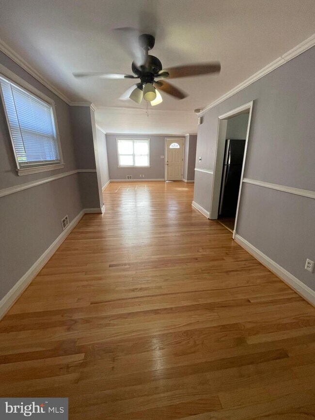 Foto del edificio - 1236 Deanwood Rd