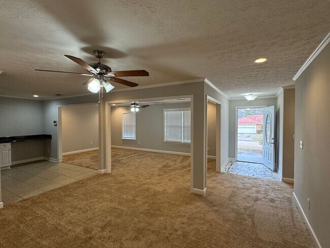 Foto del edificio - Lovely Brick Home!