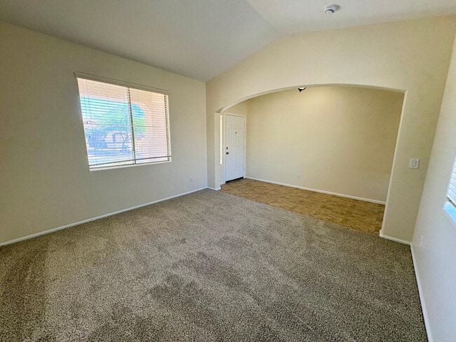 Building Photo - 16126 W Meade Ln