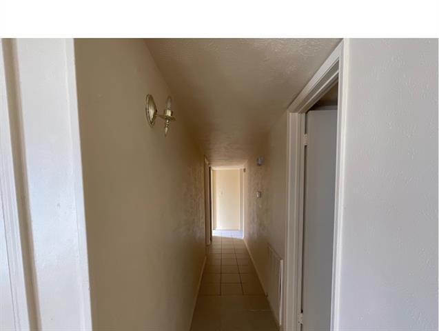 Foto del edificio - 5821 Winell Dr