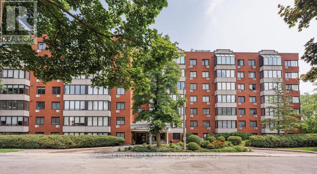 Photo principale - 225-225 Alvin Rd
