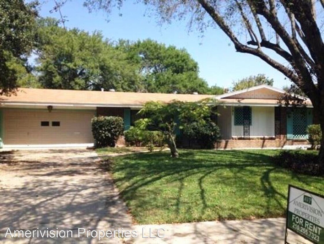 Primary Photo - 3 br, 2 bath House - 131 Cornwall