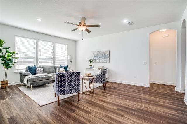 Foto del edificio - 4116 Adelaide Dr