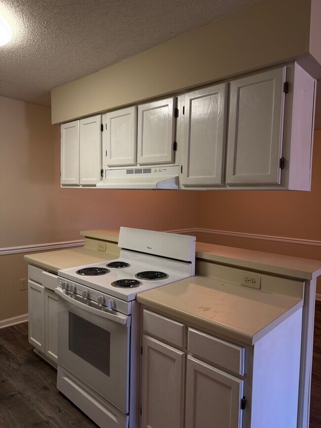 Foto del edificio - 1 Bedroom Condo in the Heart of Gainesville!