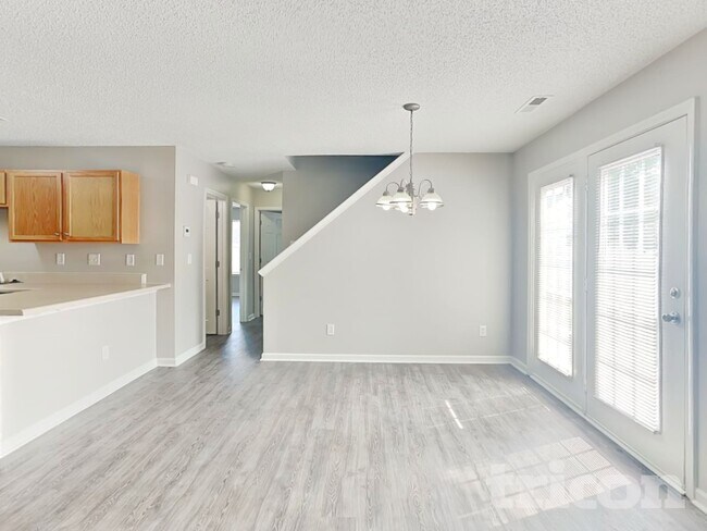 Building Photo - 3097 Teton Dr