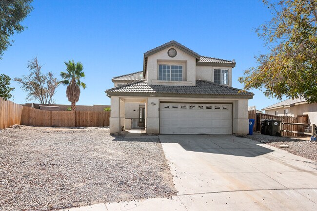Building Photo - 15431 Ventura Ln