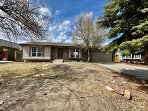 Building Photo - 2978 Deliverance Dr