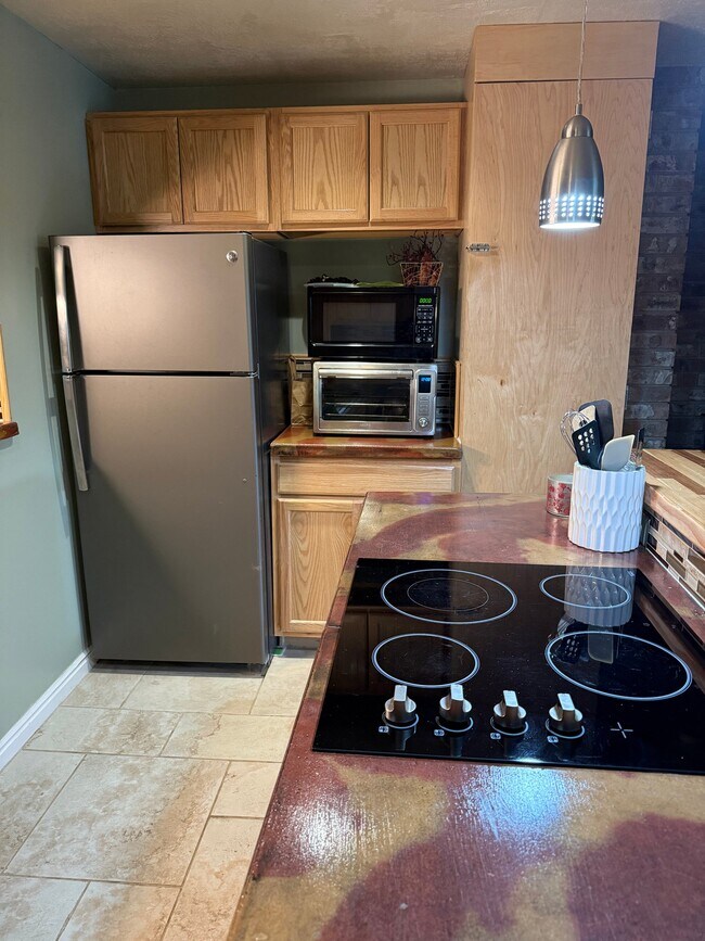 Building Photo - 1171 Country Ridge Dr