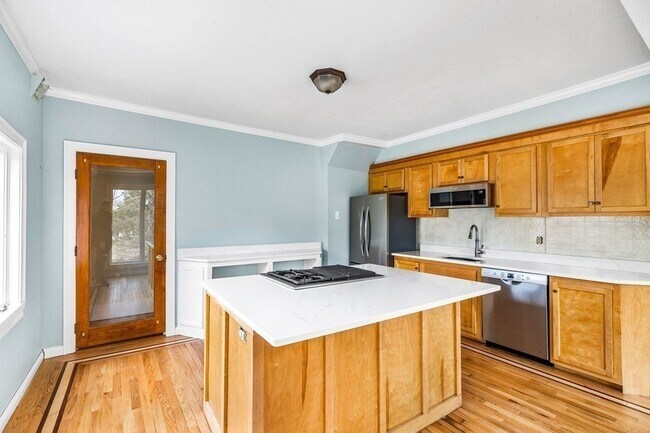 Foto del edificio - 328 East St