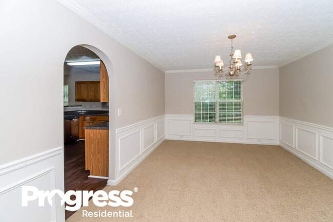 Building Photo - 3778 Renfroe Ave