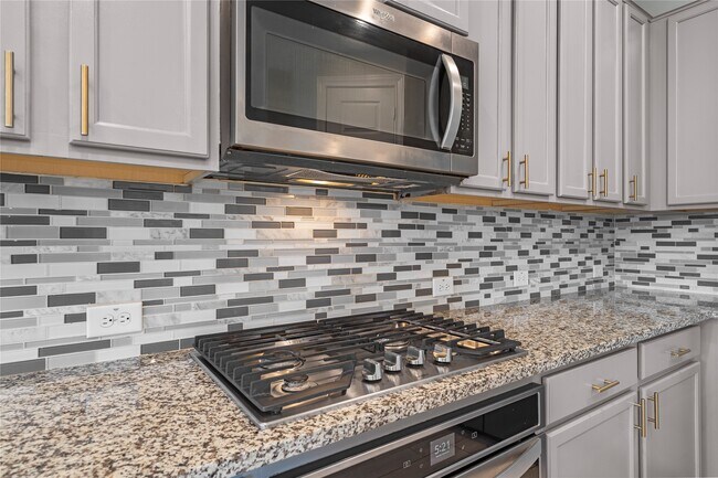 Building Photo - 4303 Shaded Arbor Way