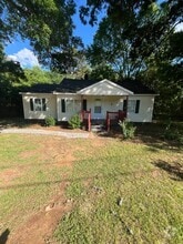 Building Photo - 2927 Capitol Dr