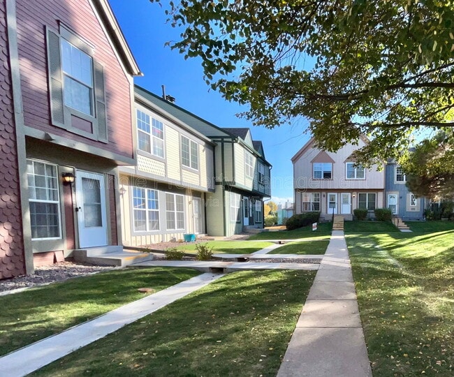 Photo - 14324 E Hawaii Cir Townhome