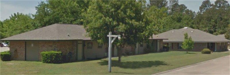 Primary Photo - 202 Richards St