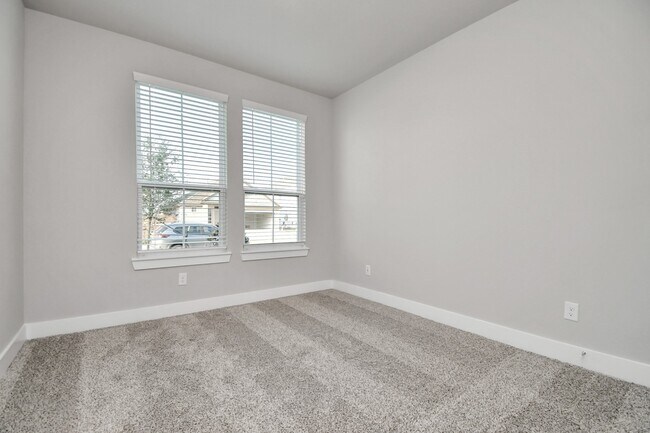 Foto del edificio - 7510 Terramar Bay Ln