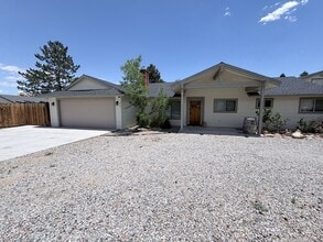 Building Photo - 316 Altair Cir